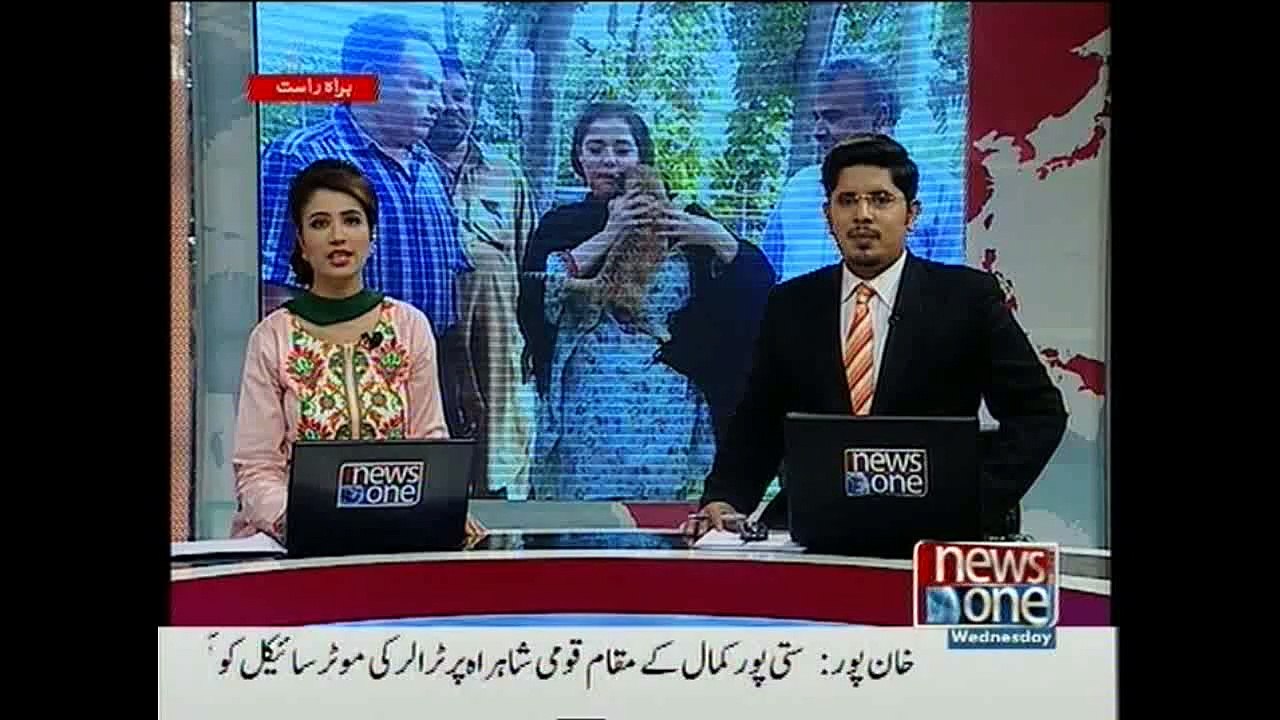 Pakistani actress Babra Sharif adopts lion cub