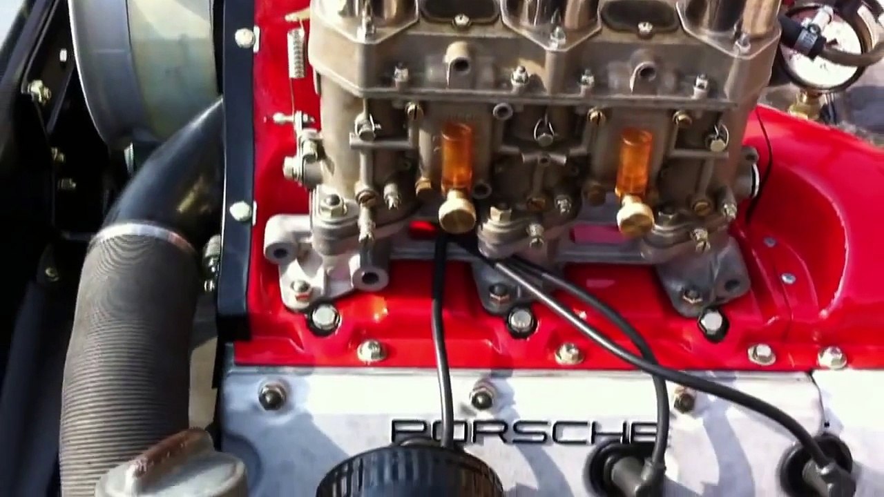 Porsche 911 2.5L short stroke race engine first start