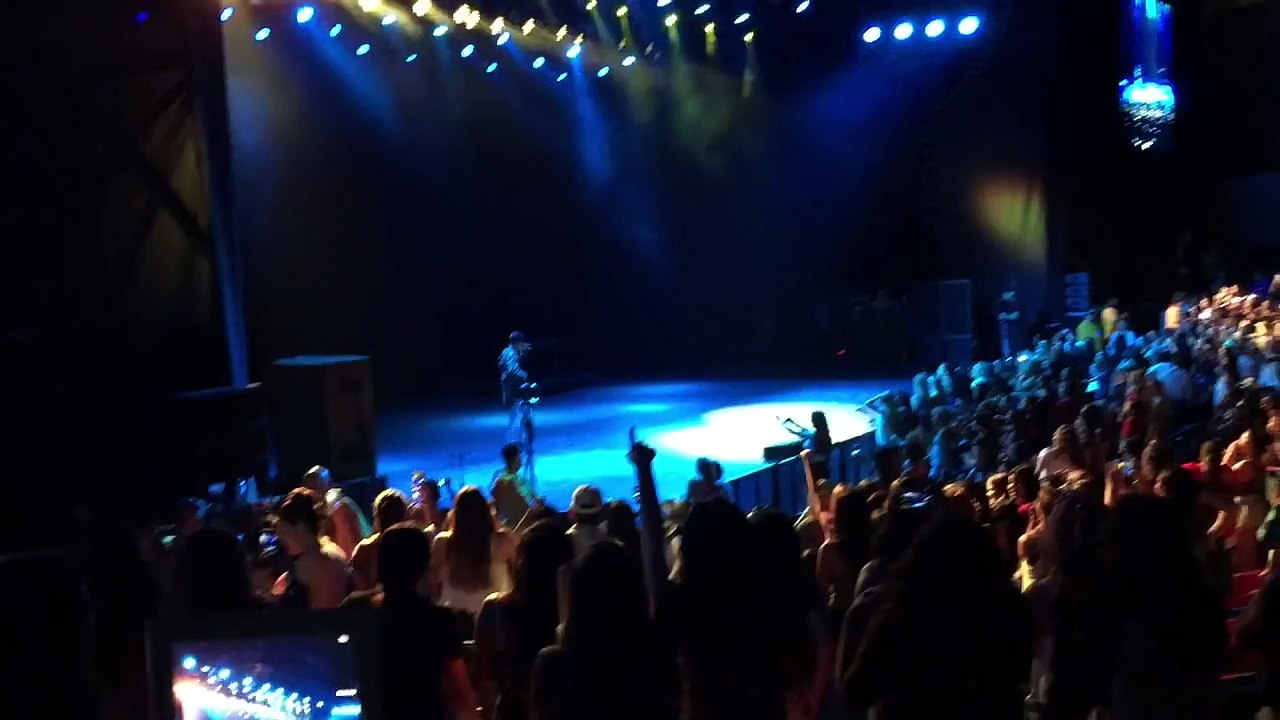 Austin Mahone - What About Love (Live)
