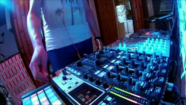 Deep Sesje 101 mixing TOM45 and Focuset