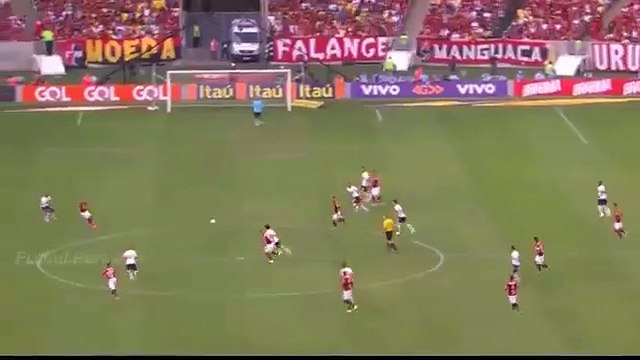 Paolo Guerrero es portada exclusiva del PES 2016 para hinchas de Flamengo