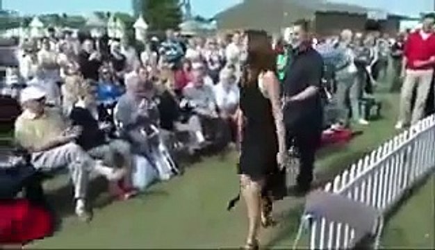 Reham Khan Pakistani Anchor Sexy dancing Scandal in UK