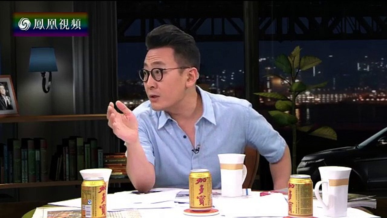 20150909 锵锵三人行  马家辉：张爱玲曾拿时事报纸拍照证明活着