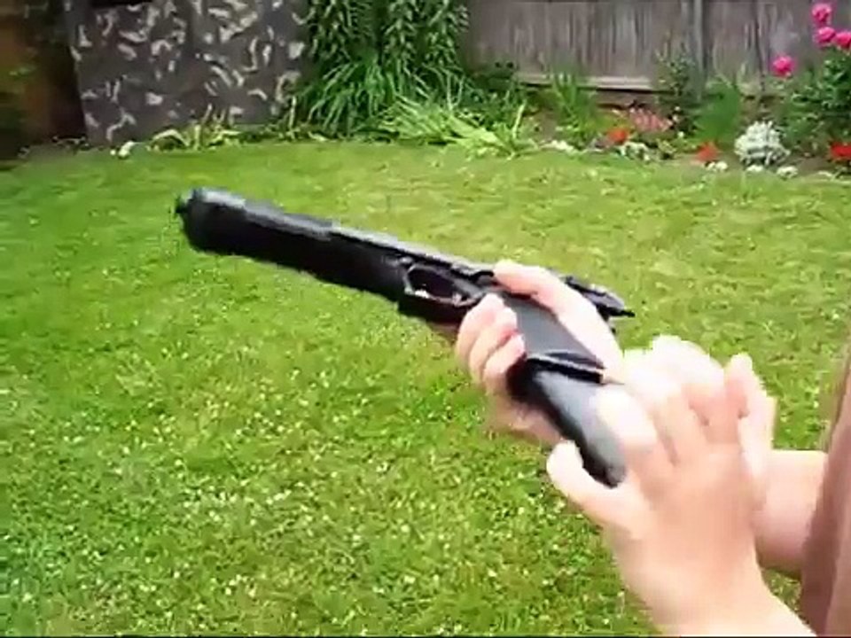 Desert Eagle CO2 airsoft pistol