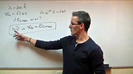 FISICA Efecto fotoelectrico BACHILLERATO energia cinetica trabajo extraccion