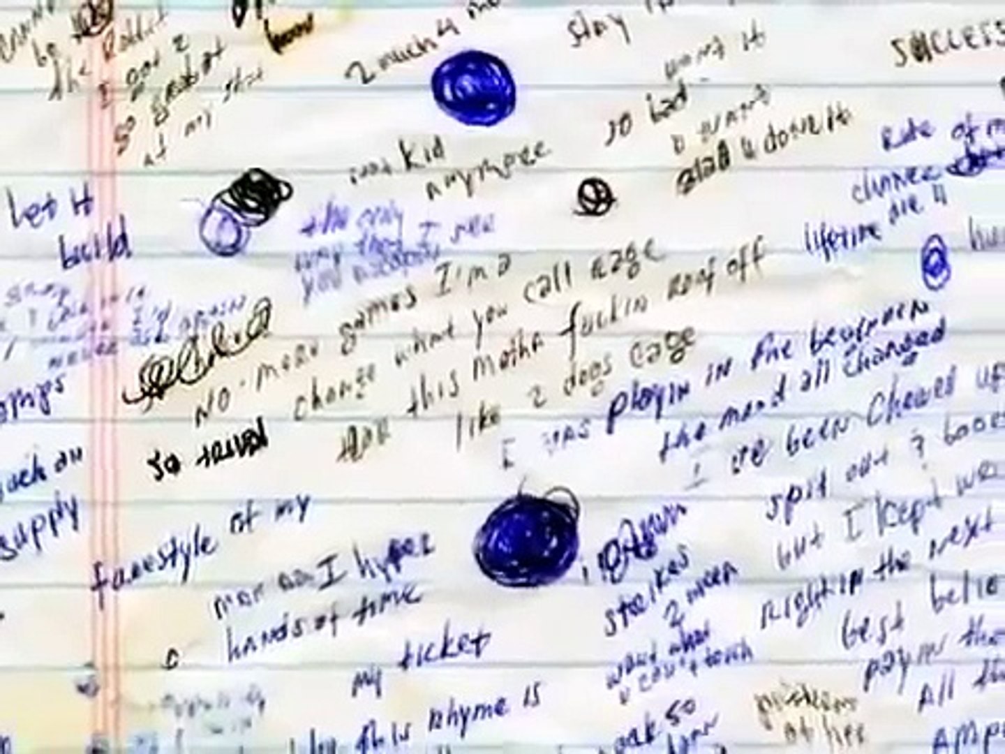 ⁣Eminem interviews (RARE)