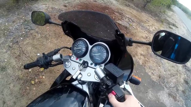 Suzuki GS 500 - Stock Exhaust Sound