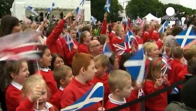 الملكة إليزابيث تصبح صاحبة أطول عهد بين ملوك بريطانيا