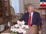 President Slobodan Milošević lectures US and German diplomats.