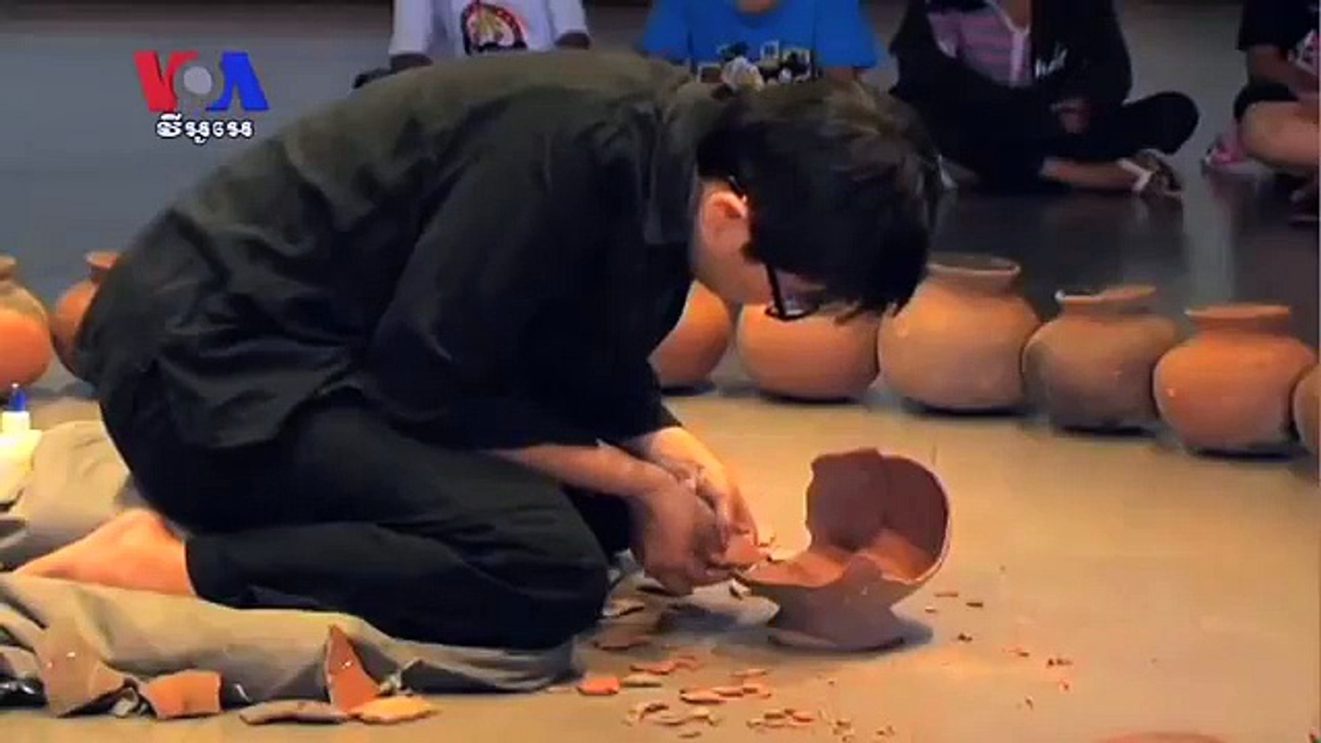 Artist Captures Healing in Broken Objects (Cambodia news in Khmer)