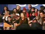 Redneck Woman: Gretchen Wilson performs at Sarah Palin rally