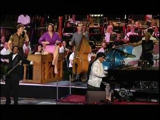 Celebracion del dia de la Independencia de los Estados Unidos 2 de 3