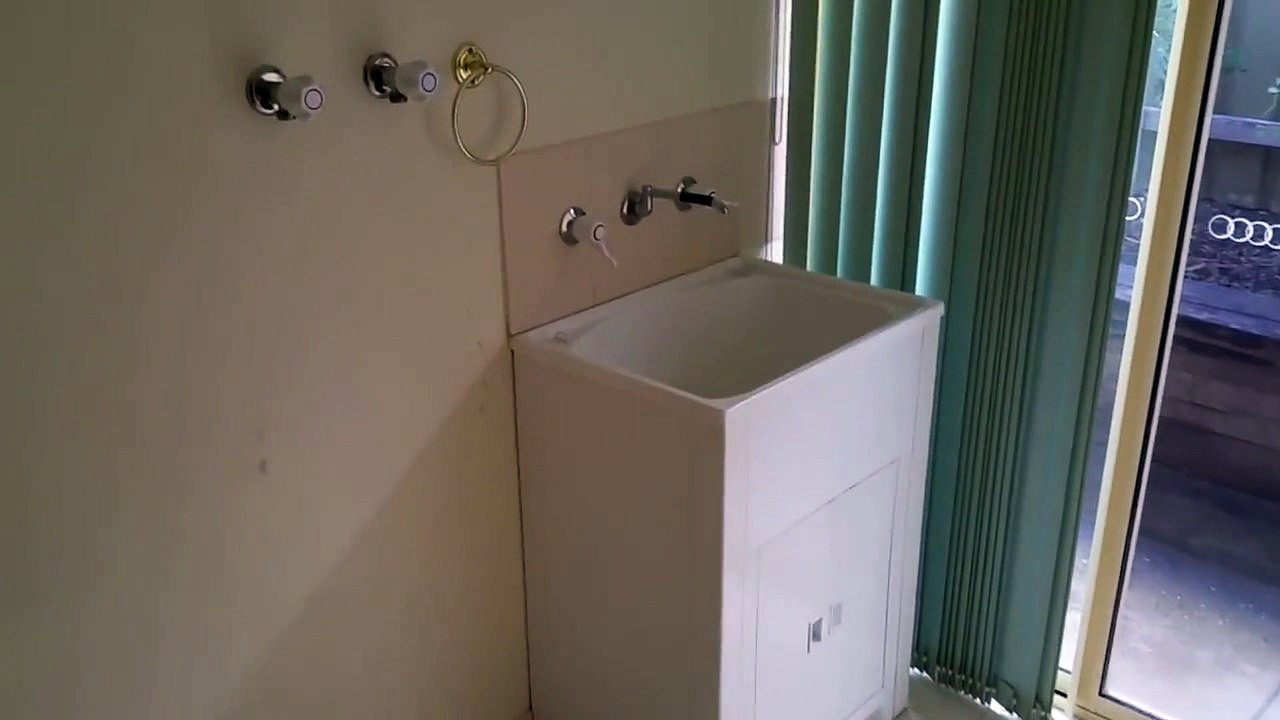 LIFE IN AUSTRALIA - EPISODE 6 - LEAVING ADELAIDE SA SOUTH AUSTRALIA OUR OLD HOUSE