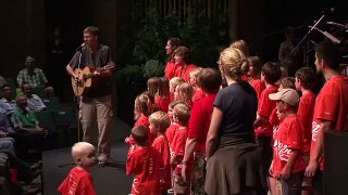 Children Sing 