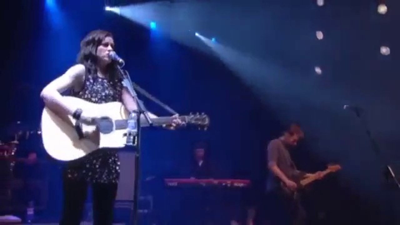 Amy Macdonald - 06 - Don't Tell Me That It's Over - Live T In The Park, Kinross 07.07.2012