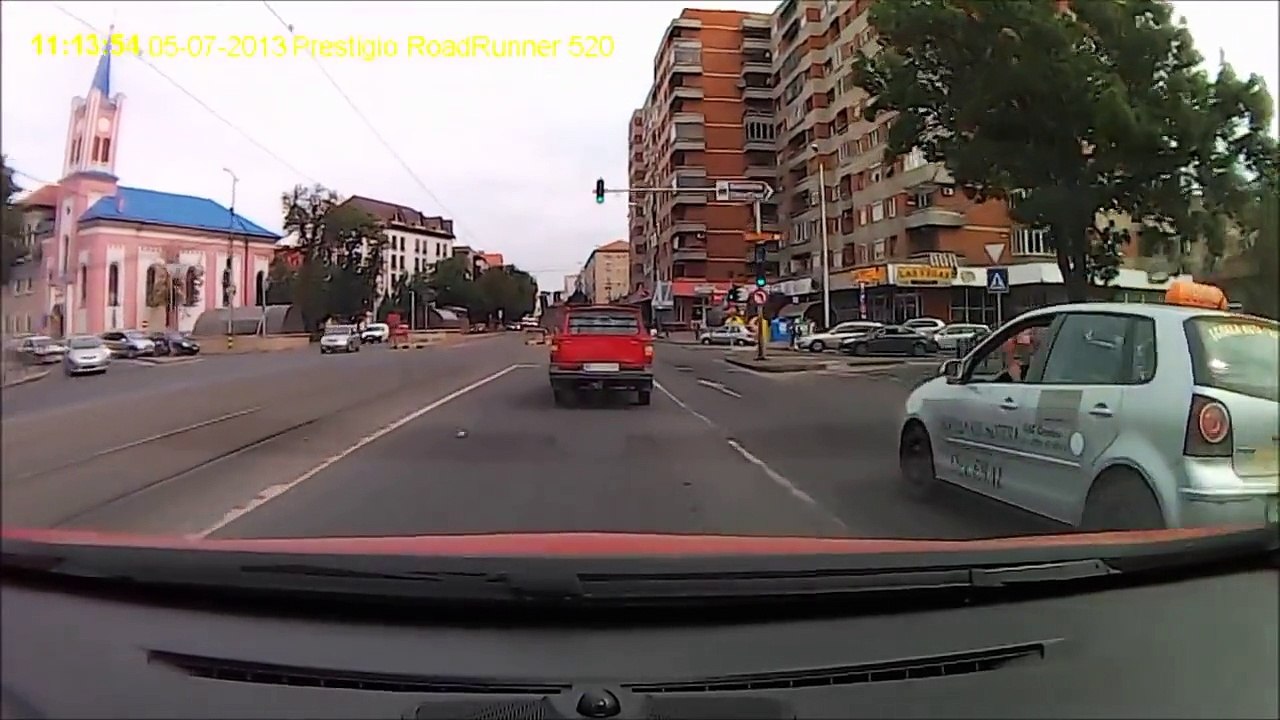 Marlboro man cu calul pe magheru in oradea