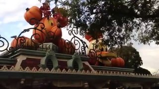Disneyland Halloween 2015 Update Series: Part 12 - Fab Five Entrance Pumpkins Mickey Minnie