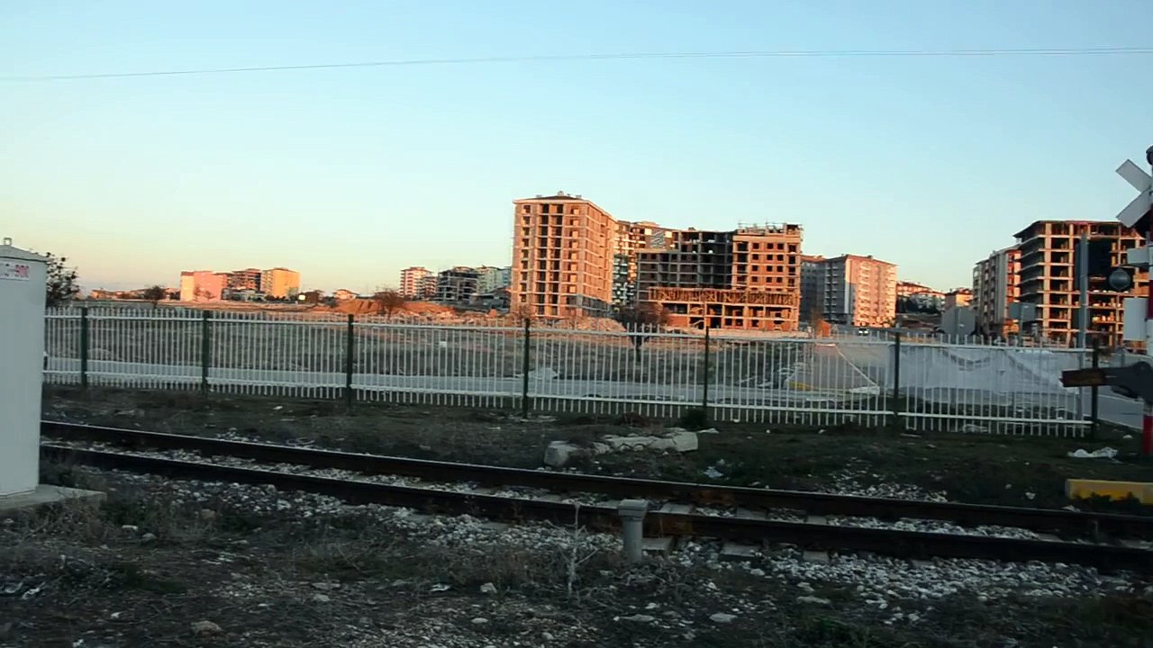 TCDD UŞAK  İZMİR TRENİ KM+283 ‎16 ‎Şubat ‎2014...
