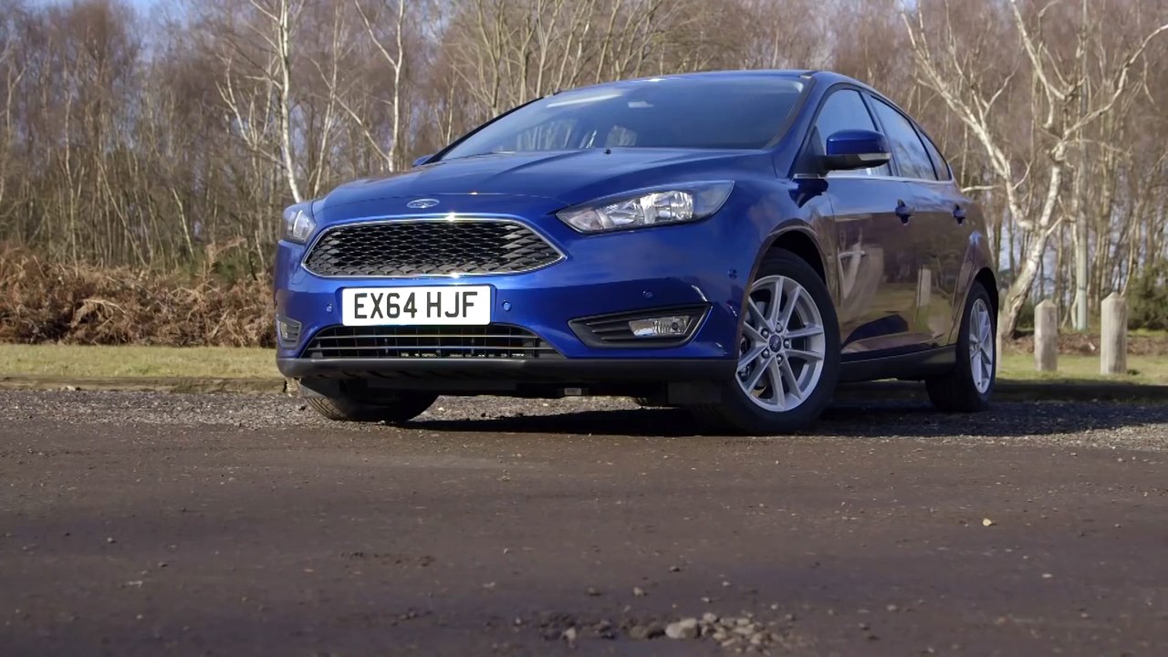 Xe Ford Focus 2015 giá ưu đãi - Liên hệ  0902.911.656