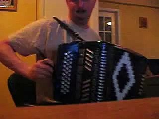 Newfoundland Button Accordion Music  Tiny Red Light