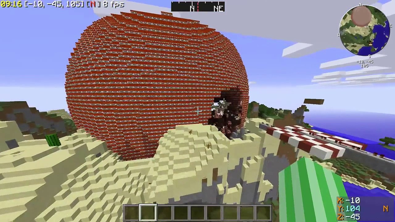 Minecraft w- Kompst - The BALL OF TNT!  (CLASSIC)
