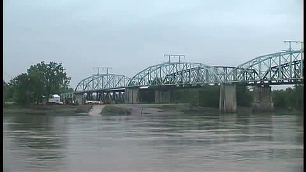 First Spans of Missouri River Bridge at Glasgow Come Down