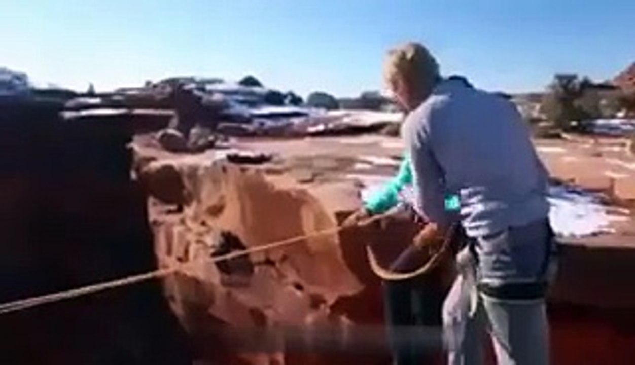 Shocking Videos: Boyfriend Pushed Her Girlfriend From The Top Of The Mountain