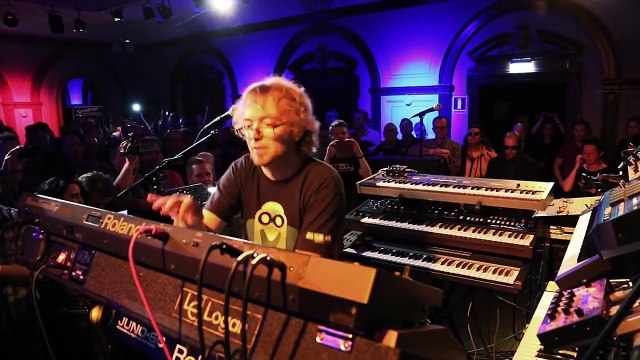 Giorgio Moroder - The Chase (live by Kebu @ Sthlm Italo Disco Party 2015)