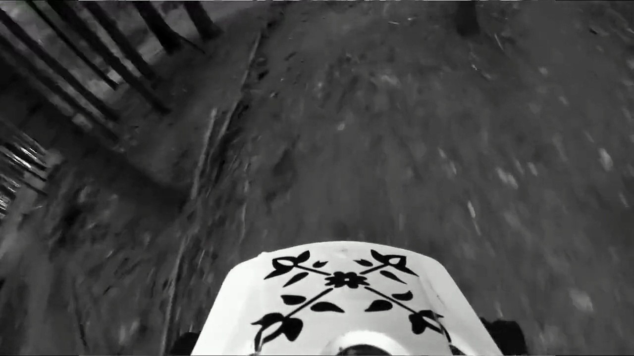 Vtt N&B - Vidéo Dailymotion