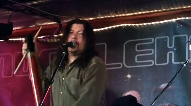 Harper - One Day - Australian Blues harmonica and didgeridoo player