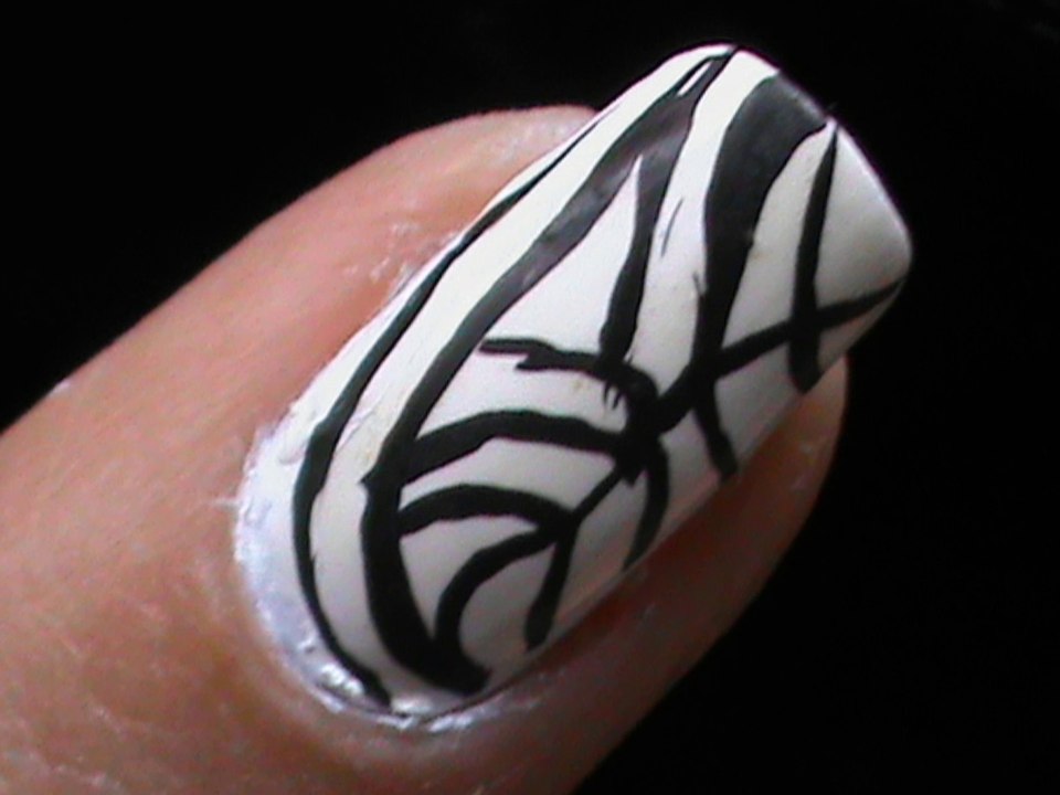 Black & white Abstract Nail Art Tutorial video Dailymotion
