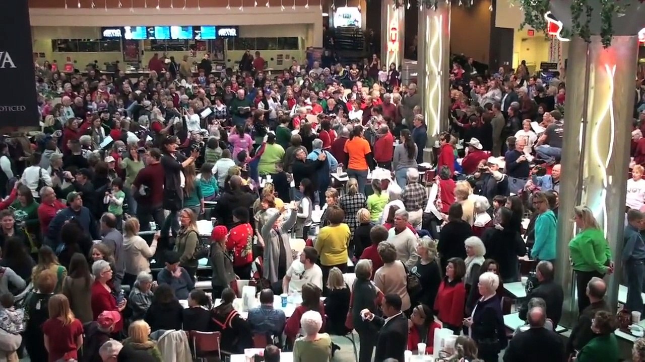 OKC Flashmob sings Hallelujah