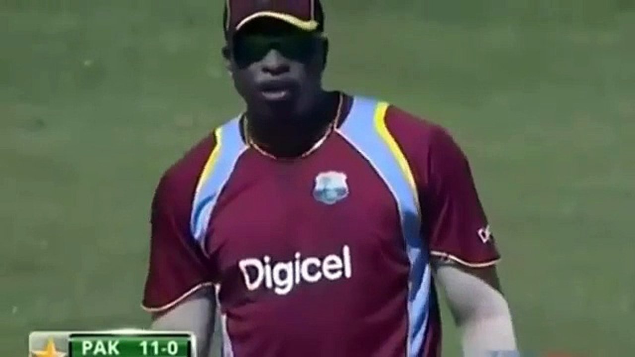 Kieron POLLARD Sledging AHMED SHEHZAD -- CRICKET FIGHT 2014