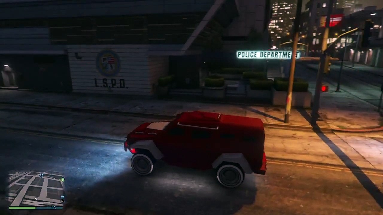 [WallBreach #1] GTA V Online "Rentrer dans la map"