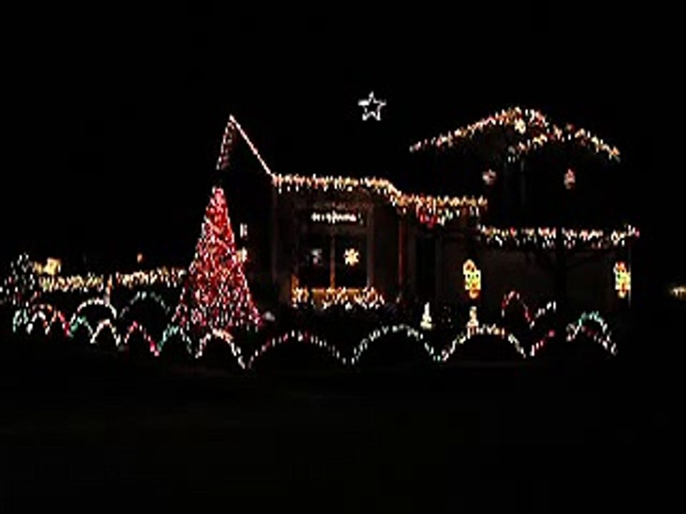 SHeDAISY Deck the Halls 2006