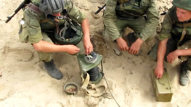 Стрельба РСЗО 'Ураган'