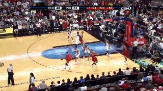 Derrick Rose swats Andre Miller like a fly (HD)