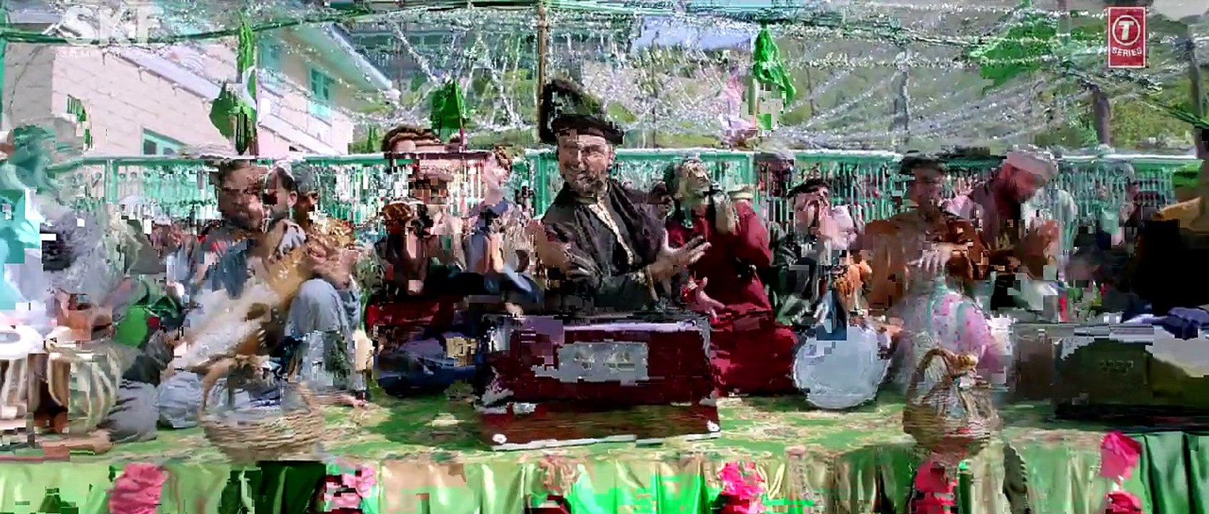 Bhar Do Jholi Meri (Qawali) HD Video Song - Adnan Sami - Bajrangi Bhaijaan [2015] Salman Khan -