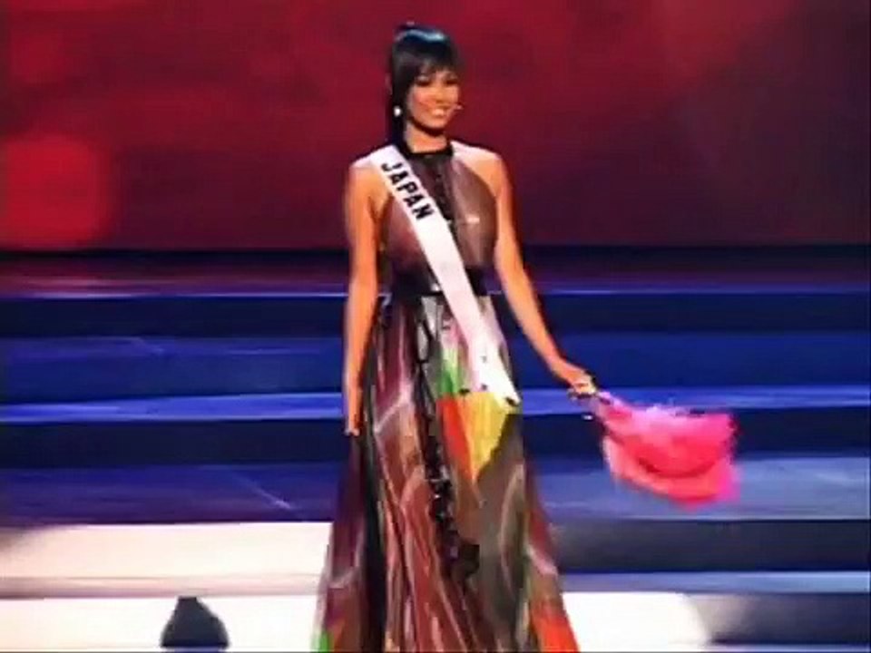 Miss Universe 2008- Presentation Show - Evening Gown *3