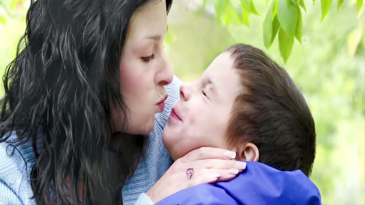 Todo lo que hagas hazlo por amor - Carlos Cuauhtémoc Sánchez