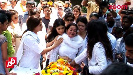 Bollywood Celebrities at Aadesh Shrivastava's prayer meet - Bollywood News