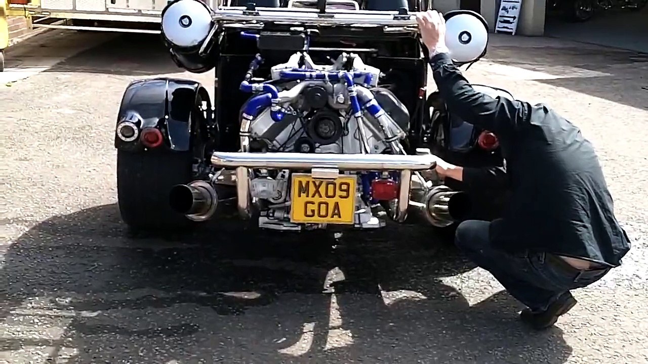 Boom V8 Jaguar Trike