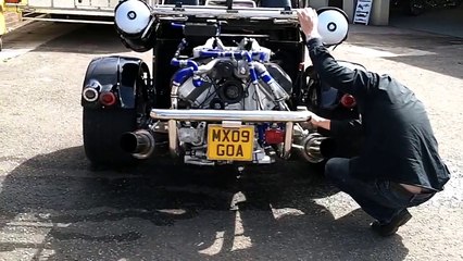 Boom V8 Jaguar Trike