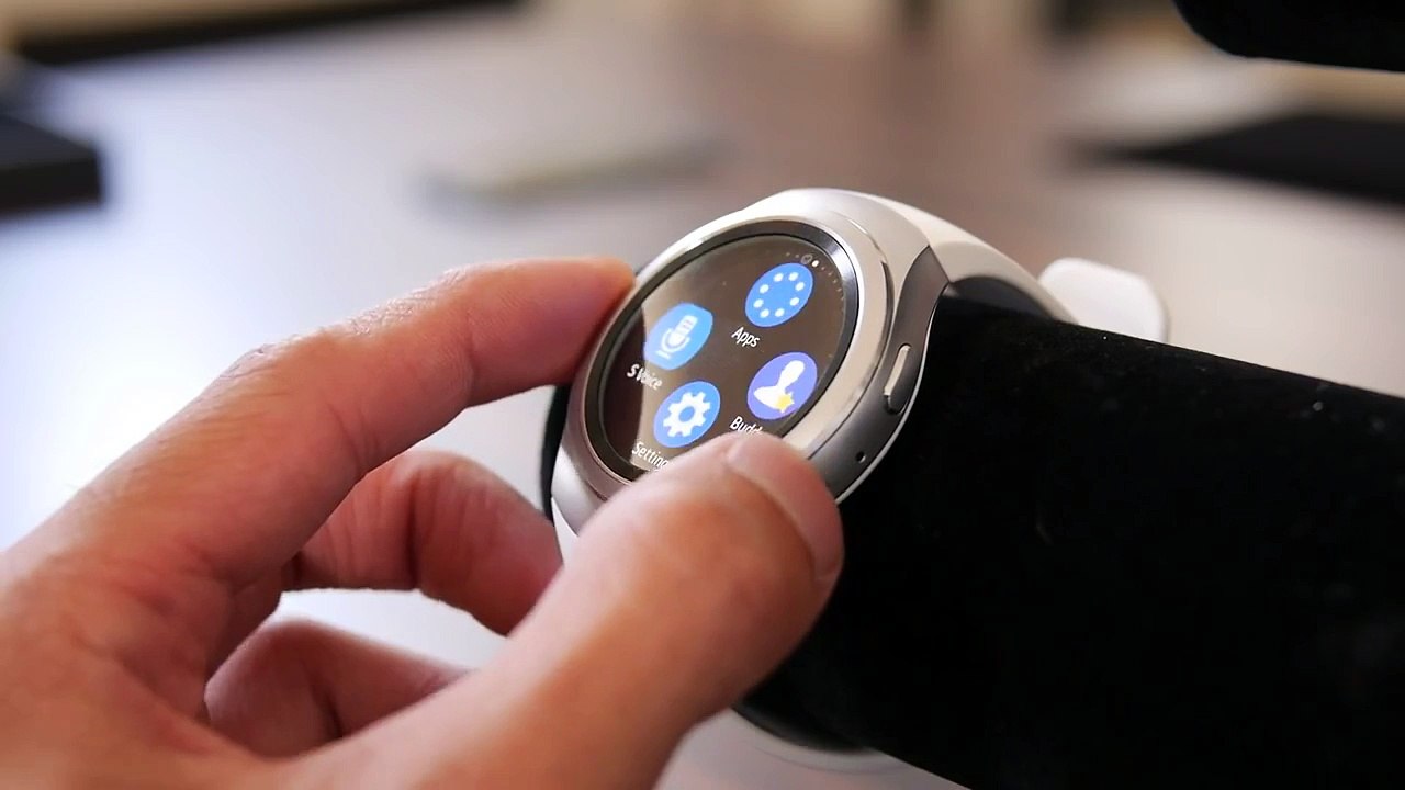 Samsung Gear S2 Classic hands-on