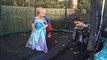 Superman Batman Elsa Frozen trampoline jeux d'enfants kids playing