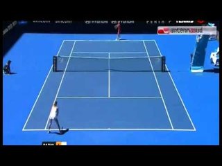 TGSRVset09 tennis pennetta in semifinale