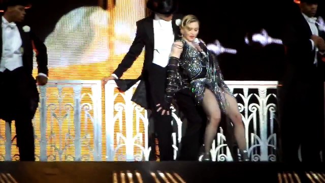 Madonna - Material Girl / La Vie En Rose - Rebel Heart Tour - Montreal - Opening Night - Sept 9 2015