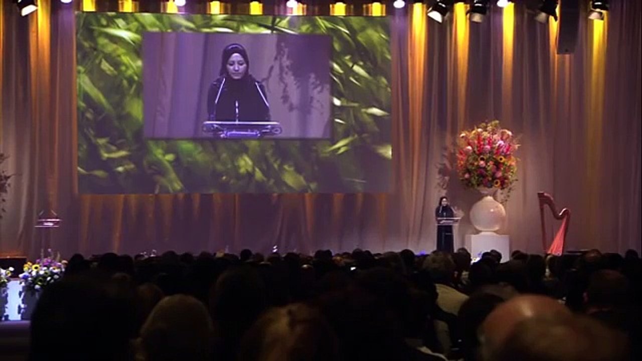 Sharifah Asmaa Binti Alwee Aljuned performs last task of MH17 first officer.