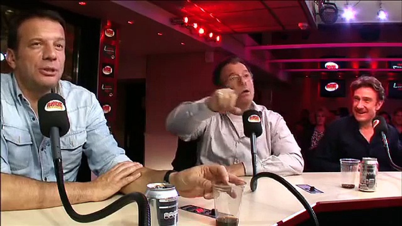 Laurent Baffie et les baffes aux Invitées - Rire & Chansons