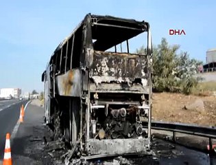 Otobüs alev topuna döndü